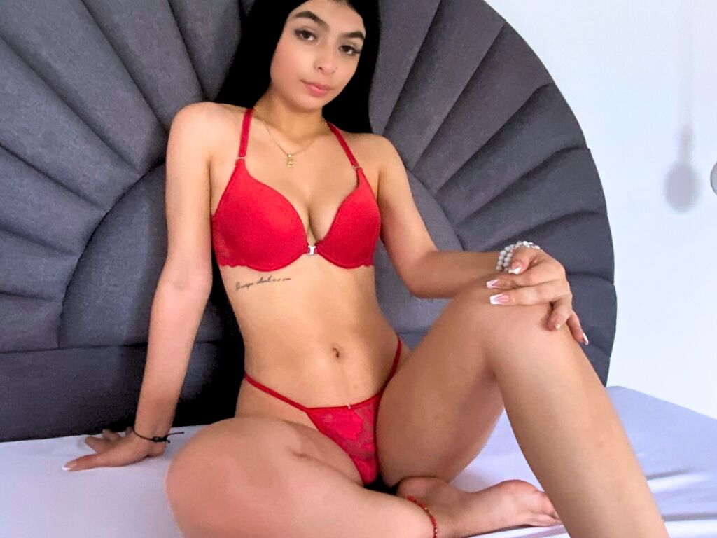 Bella Wood